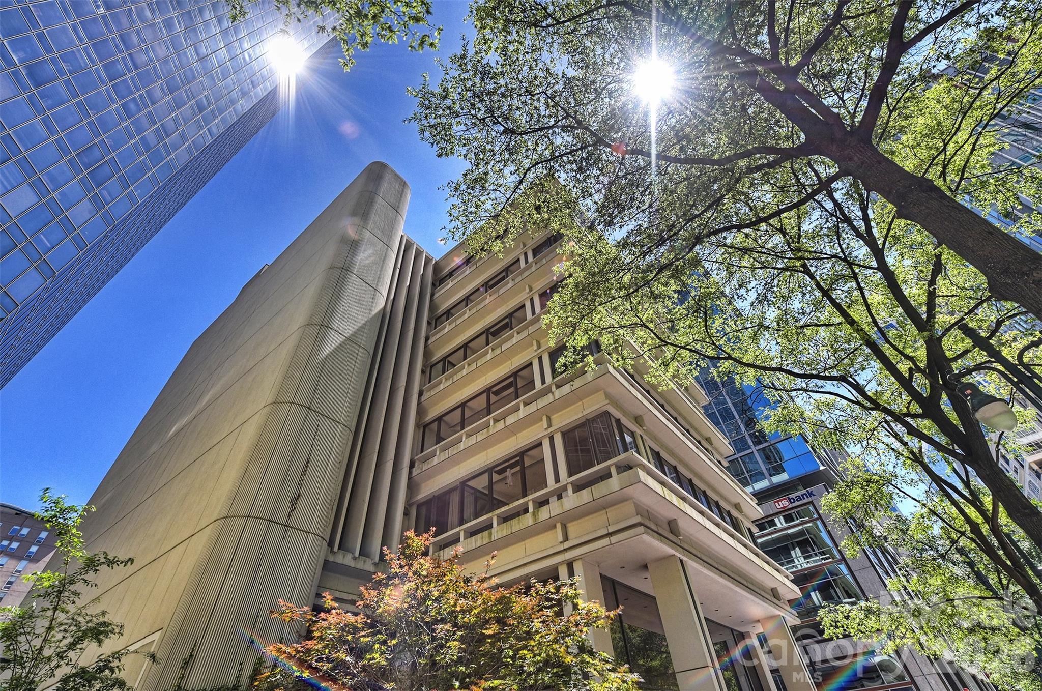 139 South Tryon Street, Unit 6 Charlotte, NC 28202 - Photo 47 of 47 a view of a building
