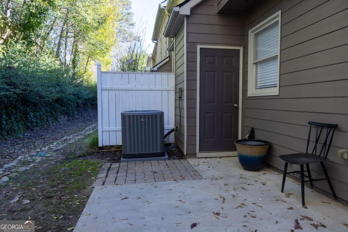 1232 Harris Commons Place, Unit 1232 Roswell, GA 30076 - Photo 21 of 21 a view of outdoor space and porch