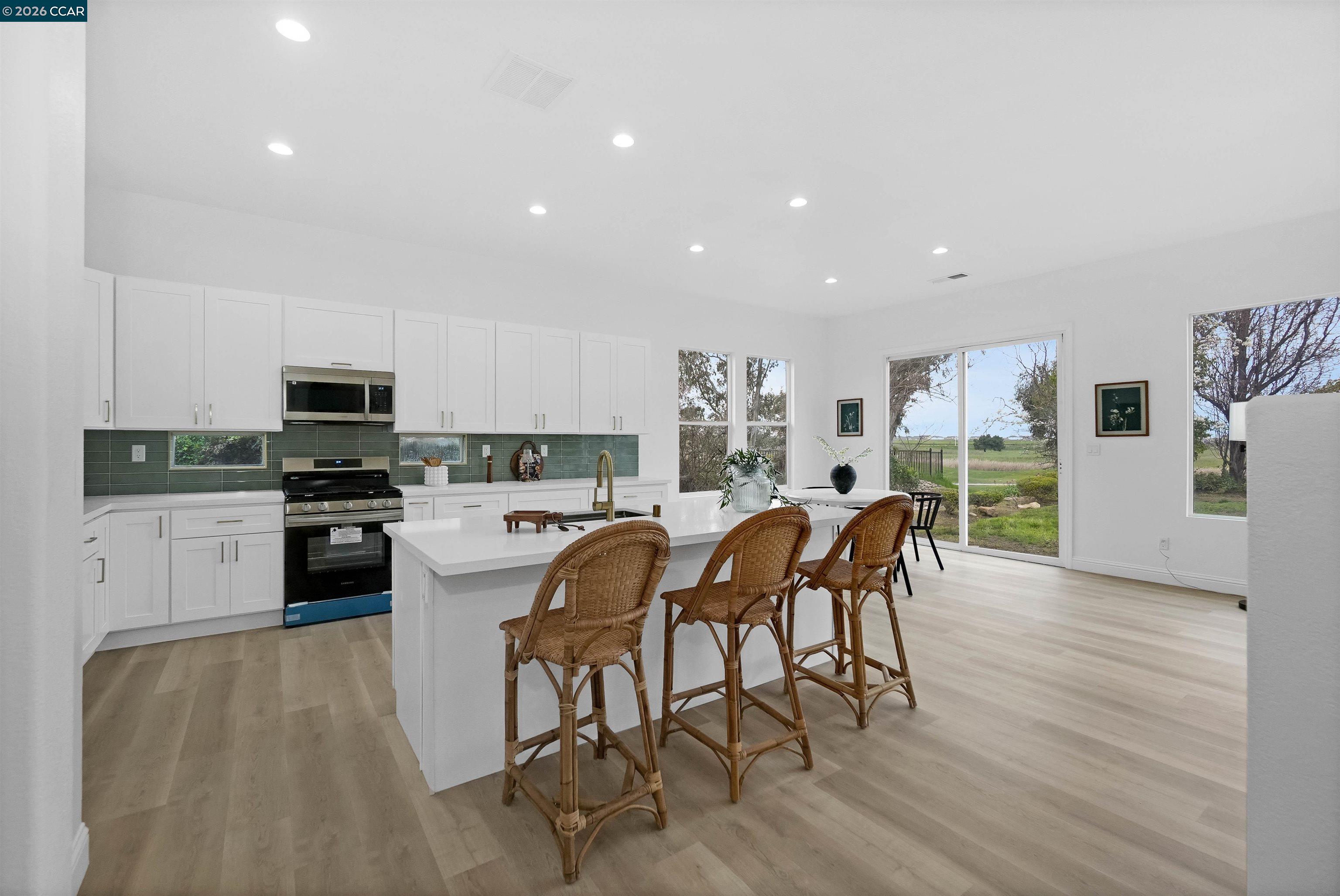 175 Oakridge Way Rio Vista, CA 94571 - Photo 21 of 57