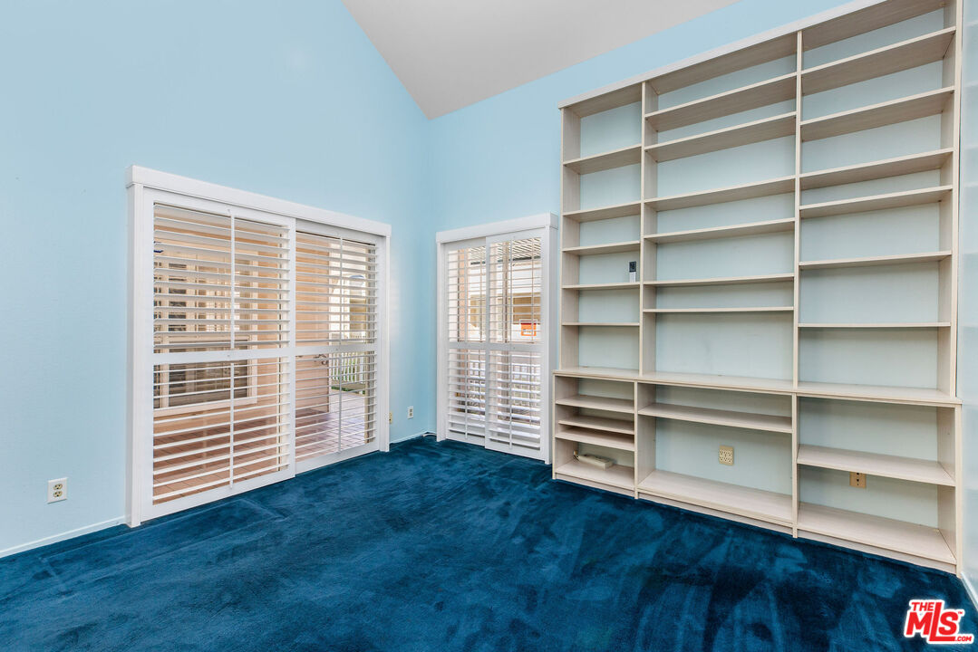 4342 Redwood Avenue, Unit C307 Marina del Rey, CA 90292 - Photo 28 of 48 a view of wooden floor and windows in a room