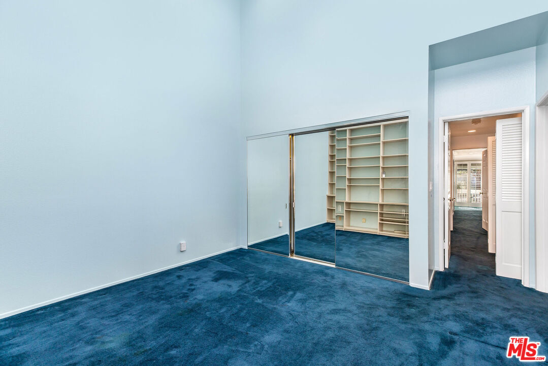 4342 Redwood Avenue, Unit C307 Marina del Rey, CA 90292 - Photo 29 of 48