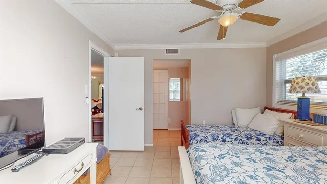 $150,000 | 1524 Lakeview Road, Unit 306, Clearwater, FL 33756