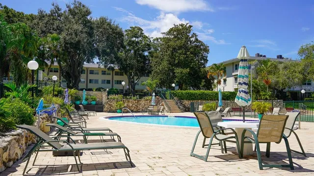 $150,000 | 1524 Lakeview Road, Unit 306, Clearwater, FL 33756