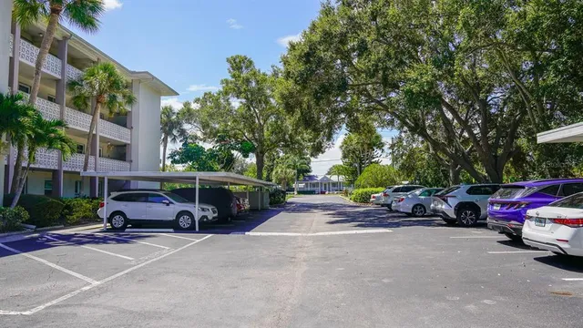 $150,000 | 1524 Lakeview Road, Unit 306, Clearwater, FL 33756