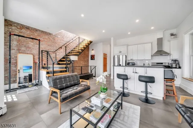 $2,670,000 | 5303 Boulevard East, West New York, NJ 07093