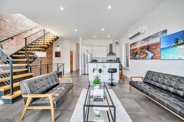 $2,670,000 | 5303 Boulevard East, West New York, NJ 07093