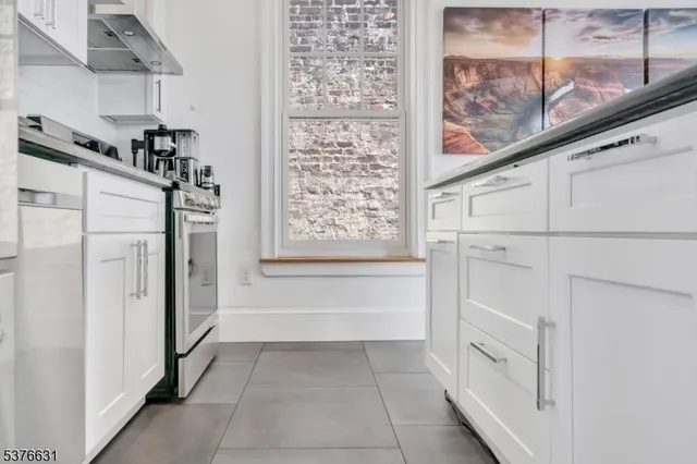 $2,670,000 | 5303 Boulevard East, West New York, NJ 07093