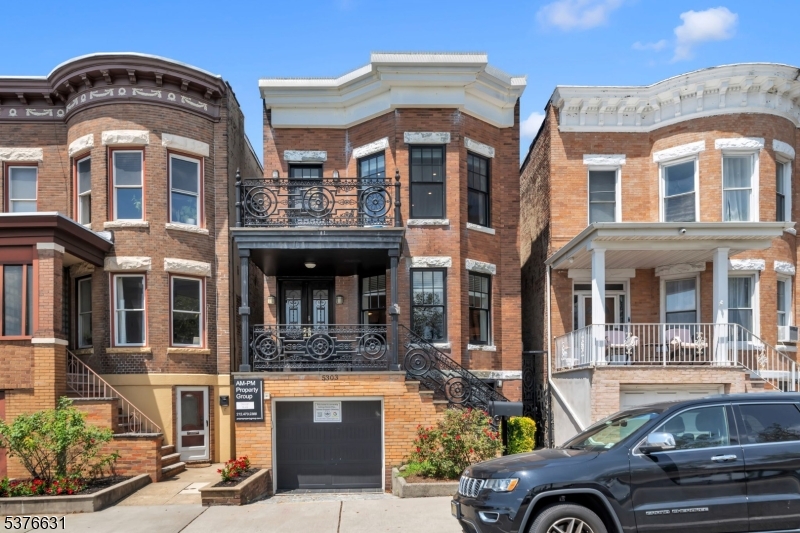 5303 Boulevard East West New York, NJ 07093 - Photo 3 of 42