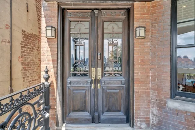 $2,670,000 | 5303 Boulevard East, West New York, NJ 07093