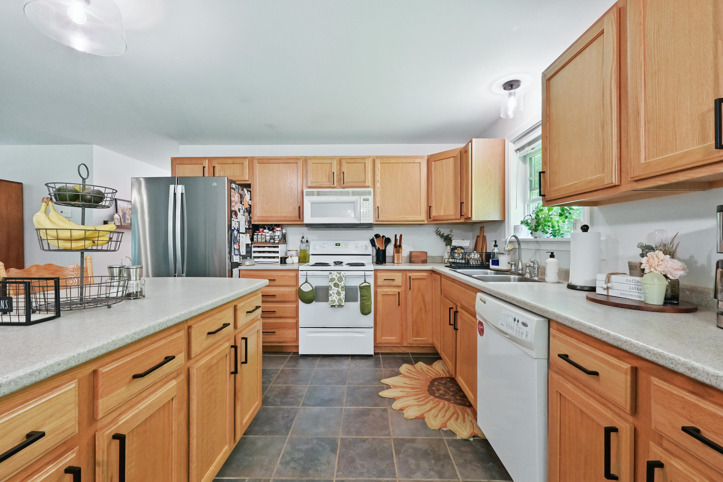 174 Dutton Road South China, ME 04358 - Photo 13 of 36 110001gr-118