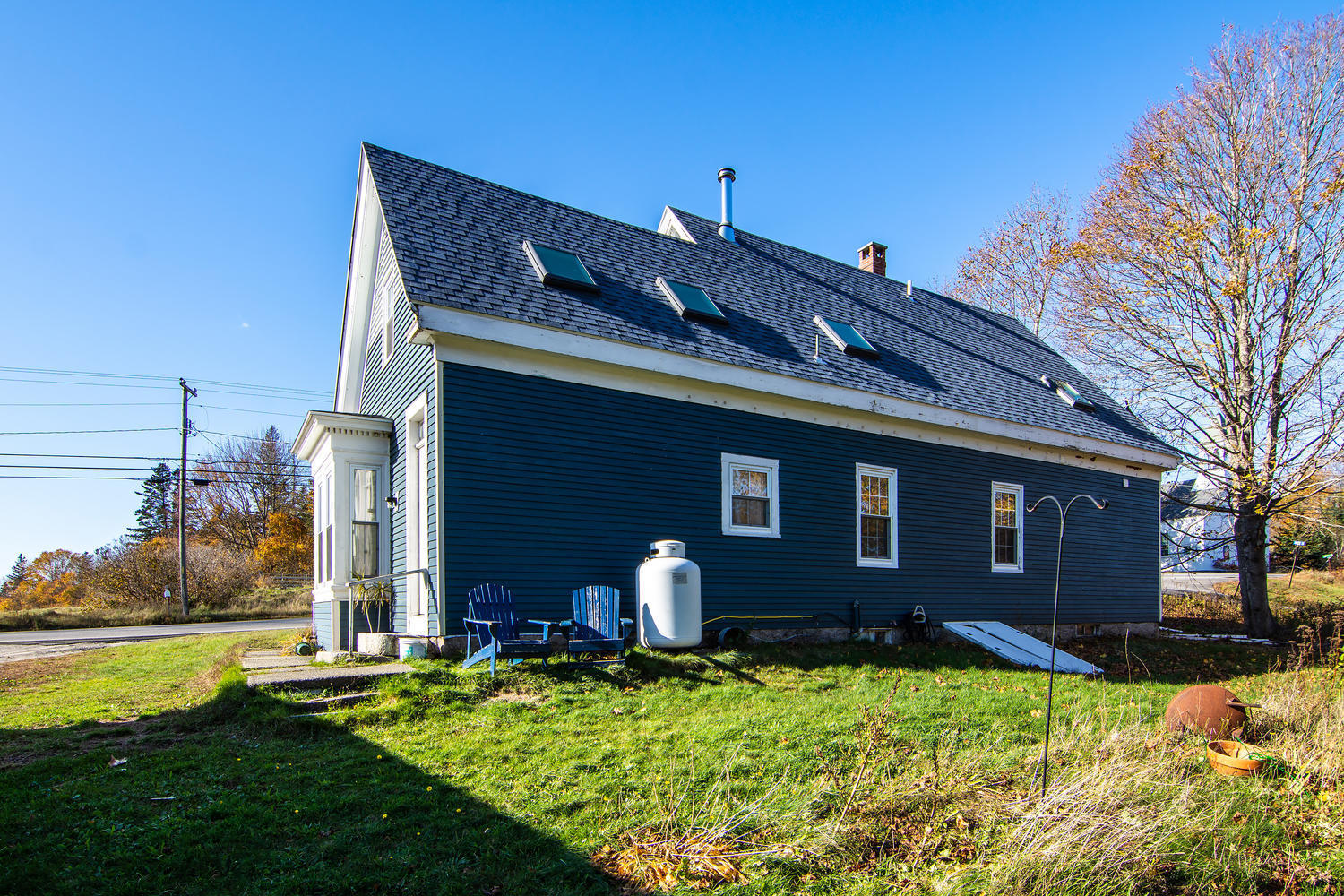 324 Sunset Road Deer Isle, ME 04627 - Photo 5 of 26 324 Sunset Road Deer Isle ME-large-006-0