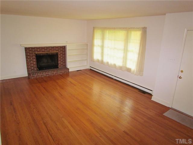 3206 Arthur Court Raleigh, NC 27607 - Photo 3 of 25