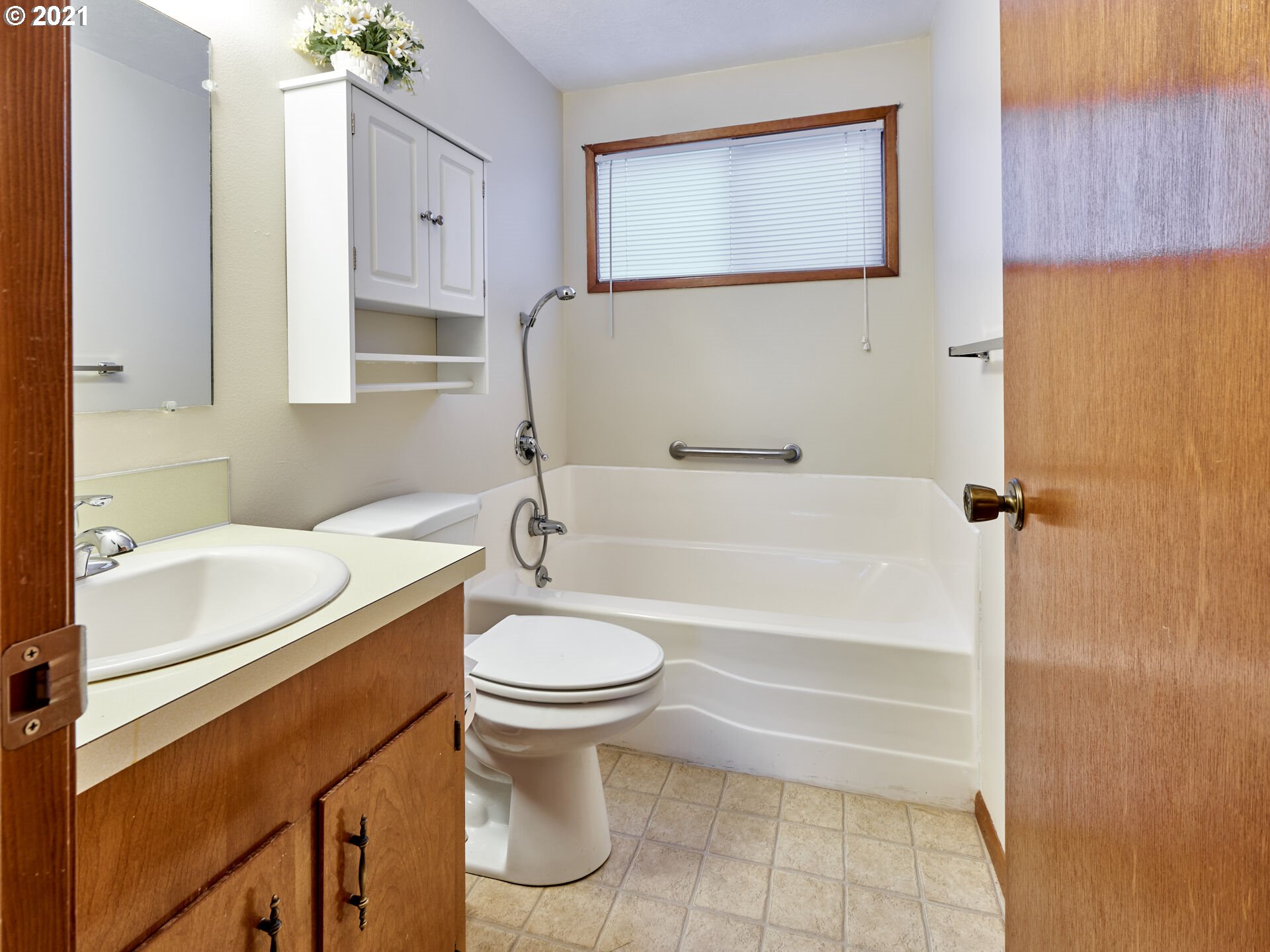 828 Oregon Way Woodburn, OR 97071 - Photo 17 of 29