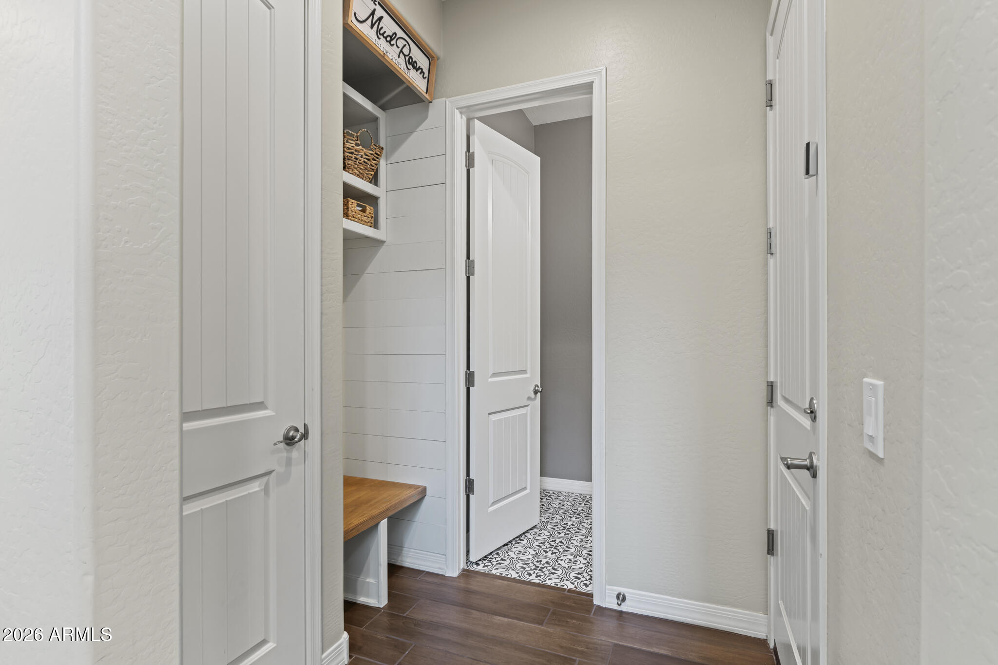 18331 West Clinton Street Surprise, AZ 85388 - Photo 9 of 64 DSC02335