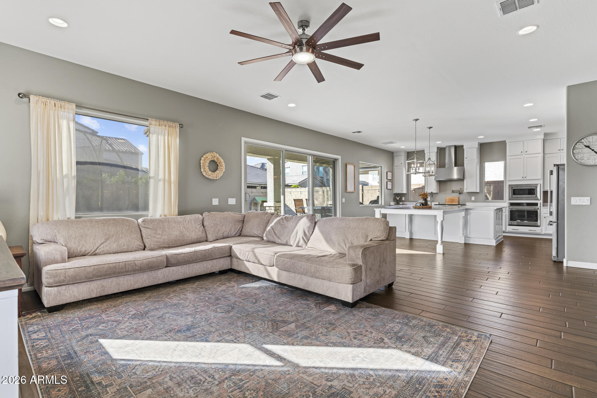 18331 West Clinton Street Surprise, AZ 85388 - Photo 15 of 64 DSC02353