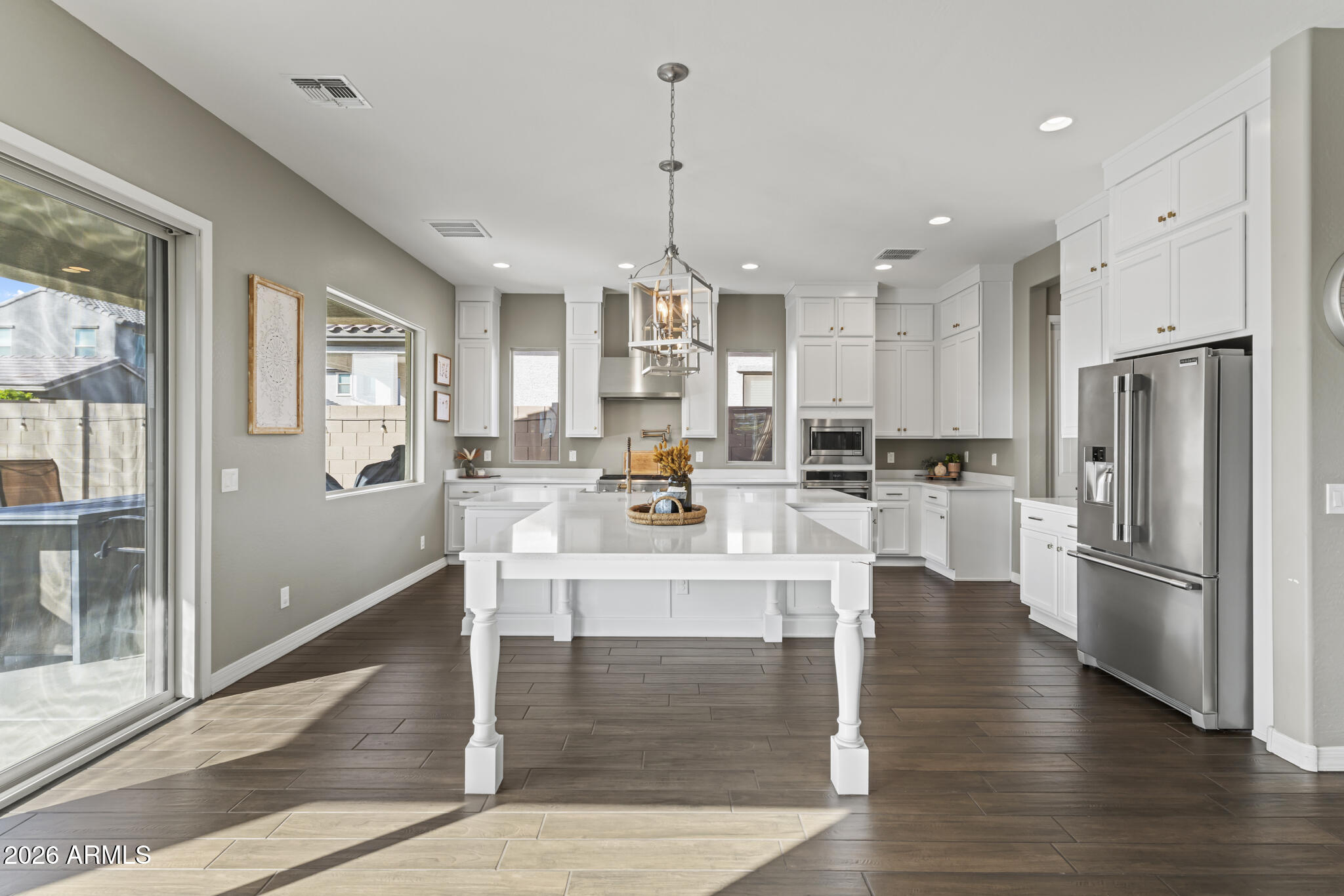 18331 West Clinton Street Surprise, AZ 85388 - Photo 16 of 64 DSC02356