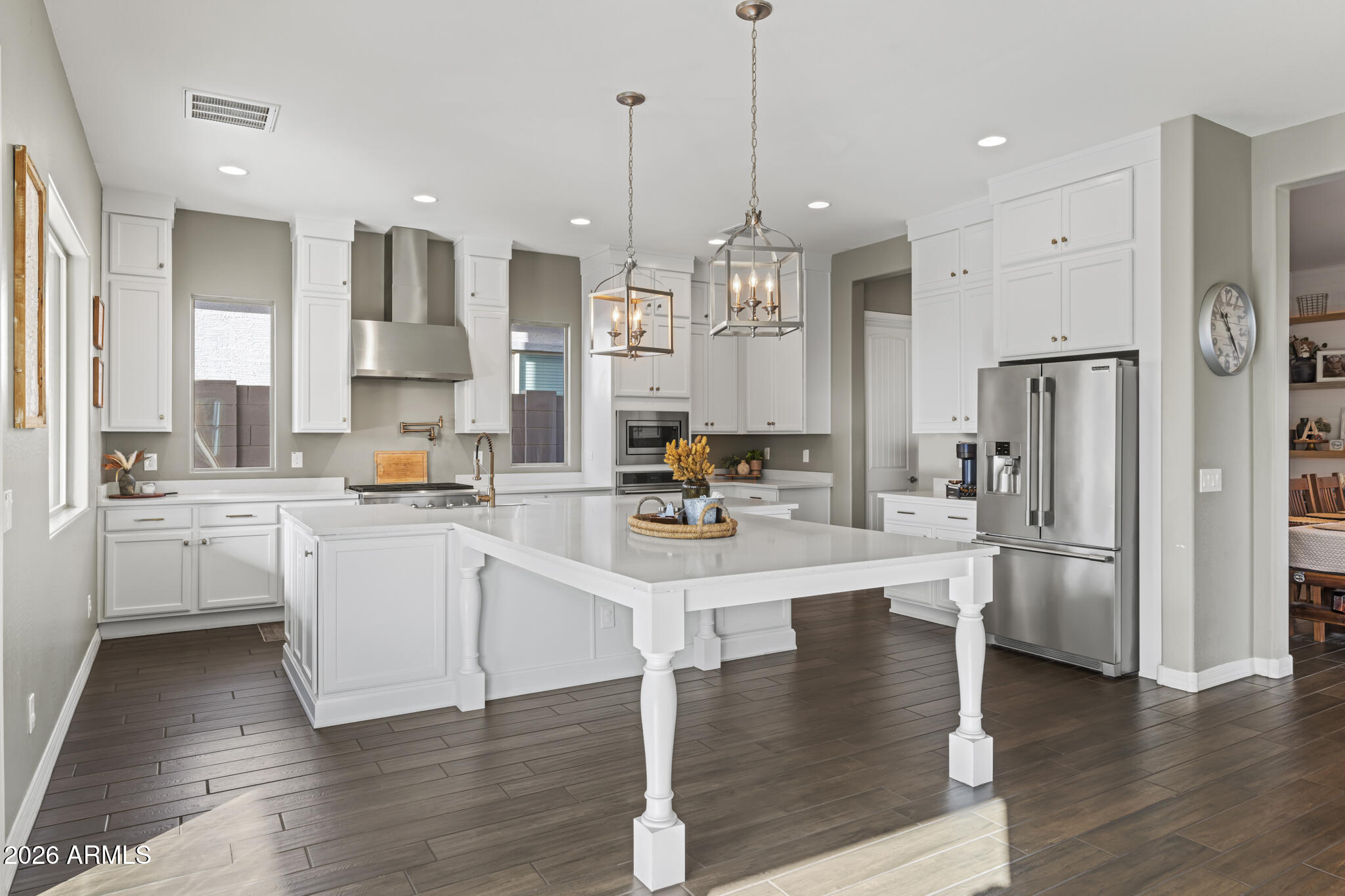 18331 West Clinton Street Surprise, AZ 85388 - Photo 17 of 64 DSC02359