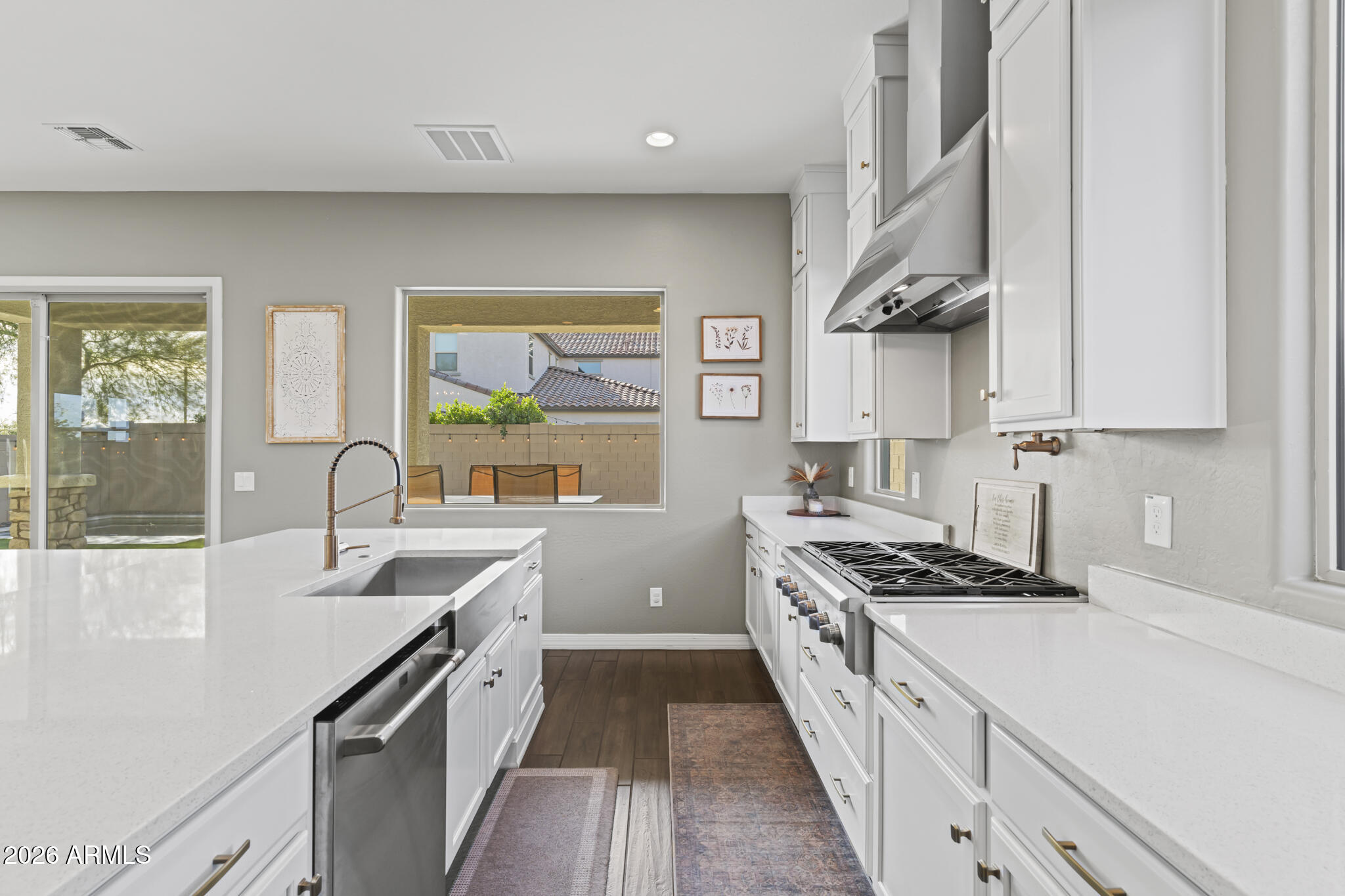 18331 West Clinton Street Surprise, AZ 85388 - Photo 21 of 64 DSC02371