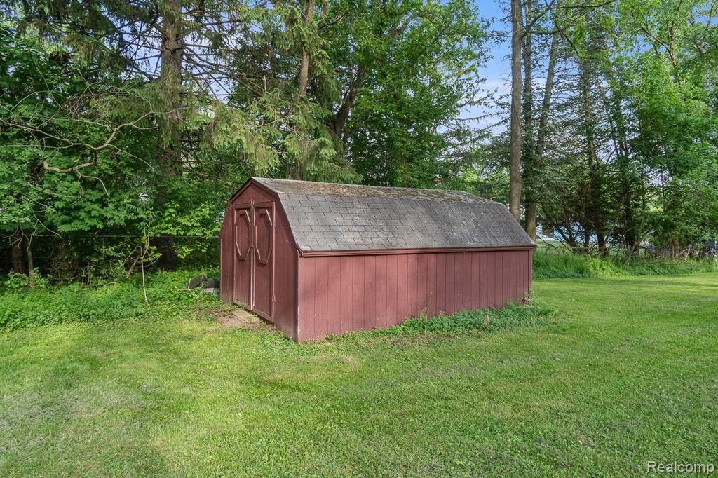 3511 Roosevelt Road Jackson, MI 49203 - Photo 33 of 67
