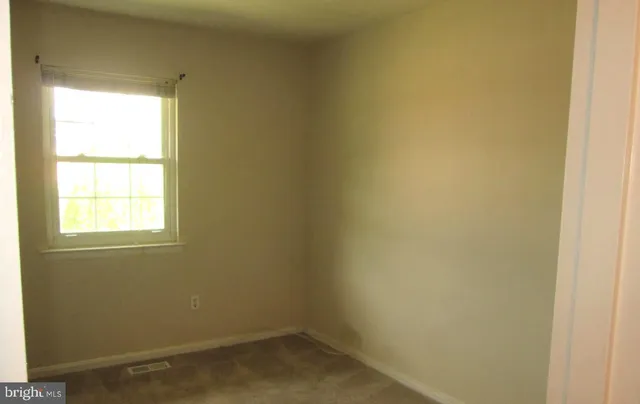 $269,900 | 8742 Walutes Circle, Alexandria, VA 22309