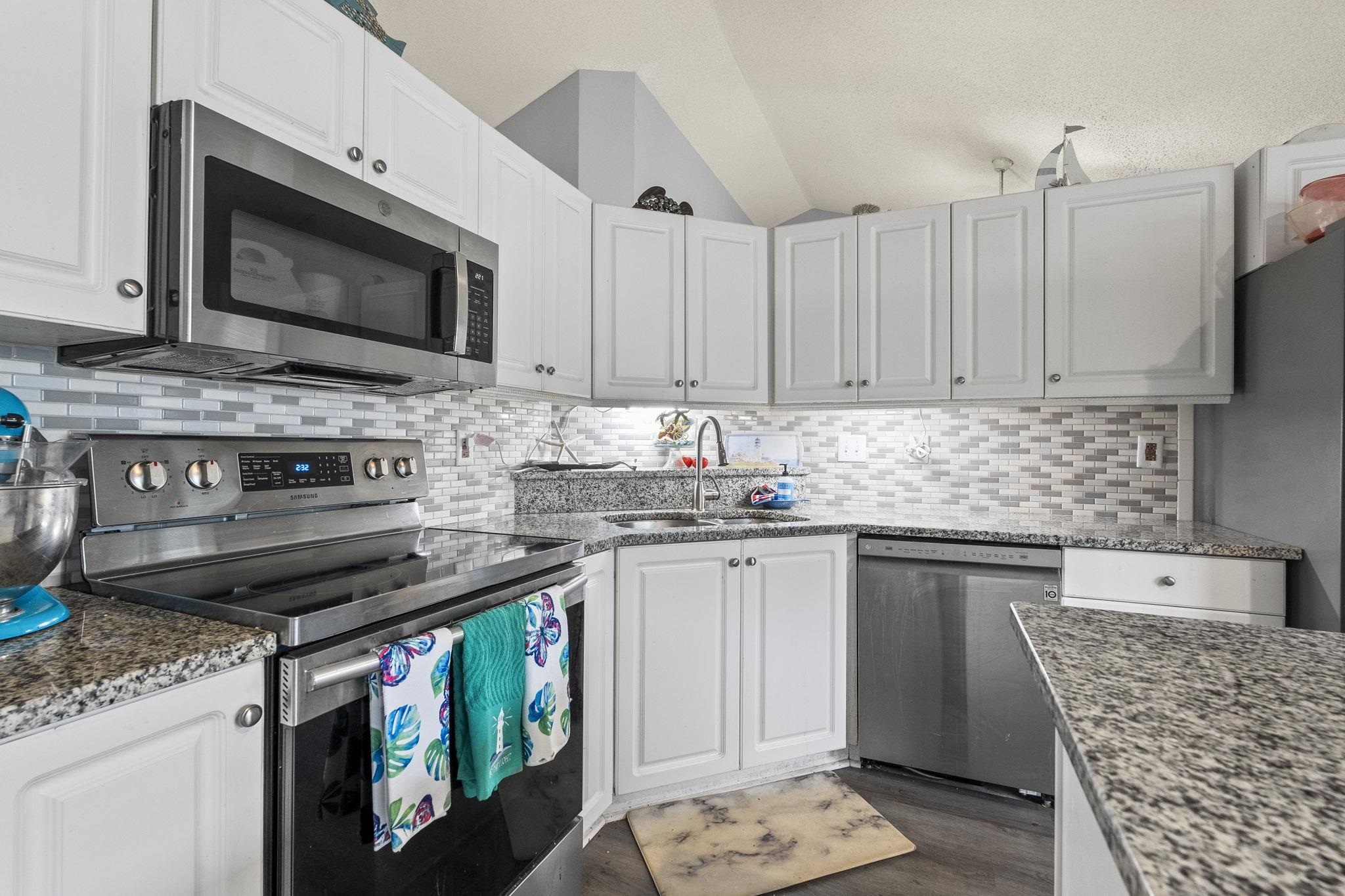 353 Worthington Circle Myrtle Beach, SC 29588 - Photo 15 of 40