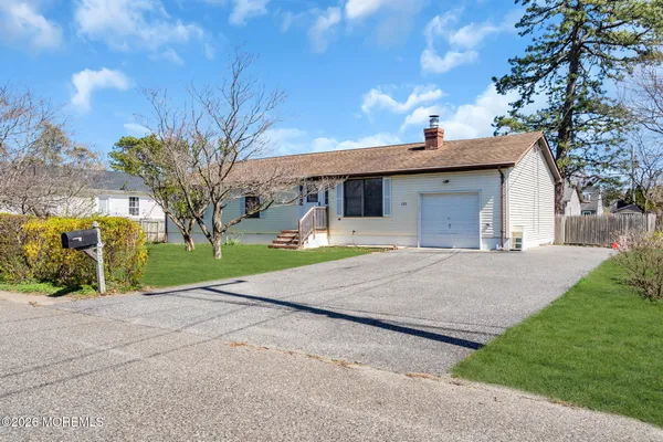 $429,000 | 1333 Longboat Avenue, Beachwood, NJ 08722