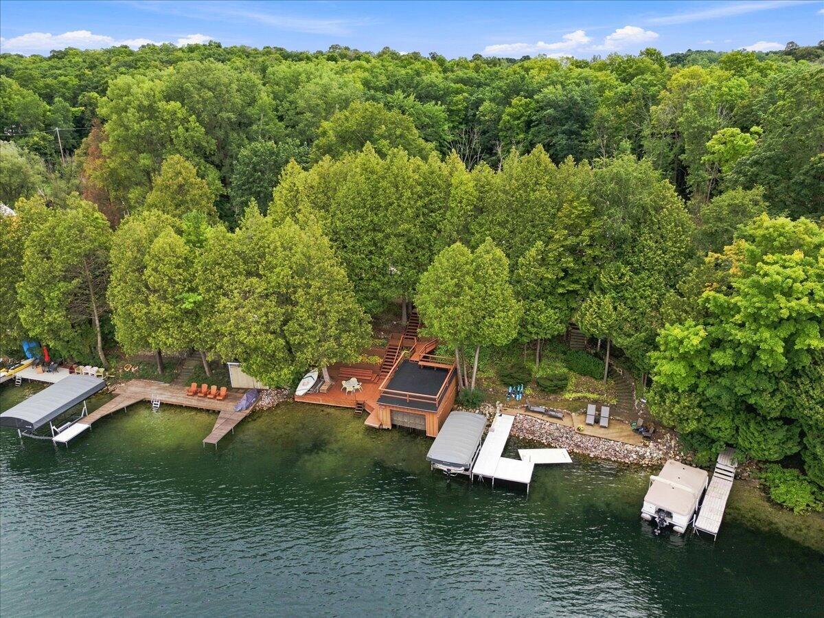 N7295 Ridge Road Plymouth, WI 53073 - Photo 49 of 70 Rare Wet boathouse!