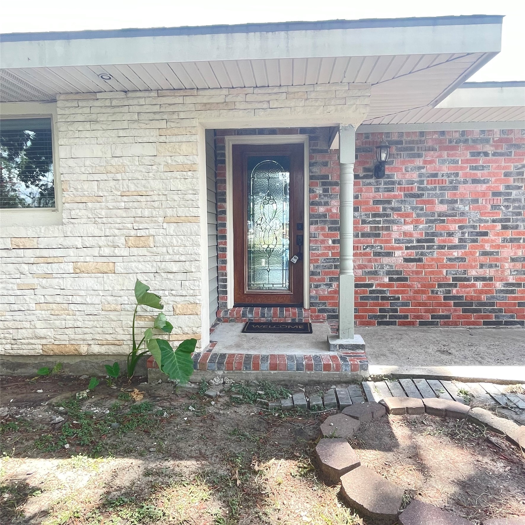 4920 Almeda Genoa Road Houston, TX 77048 - Photo 4 of 35 Gallery Image 4