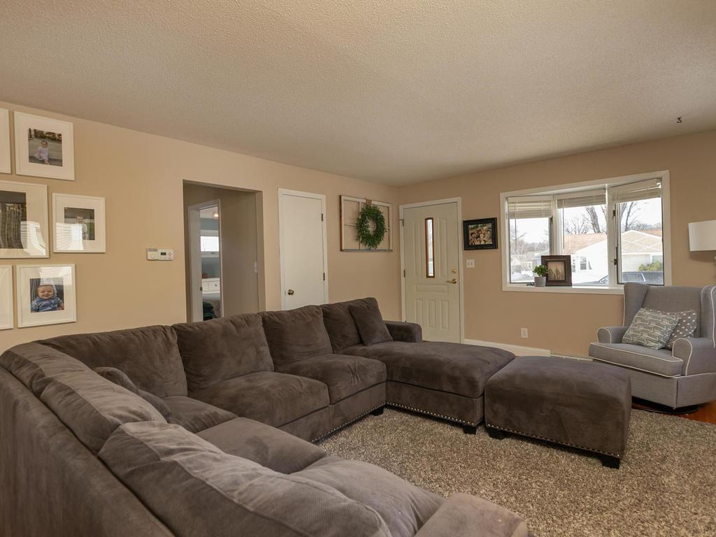 1508 10th Avenue Northeast Rochester, MN 55906 - Photo 3 of 33