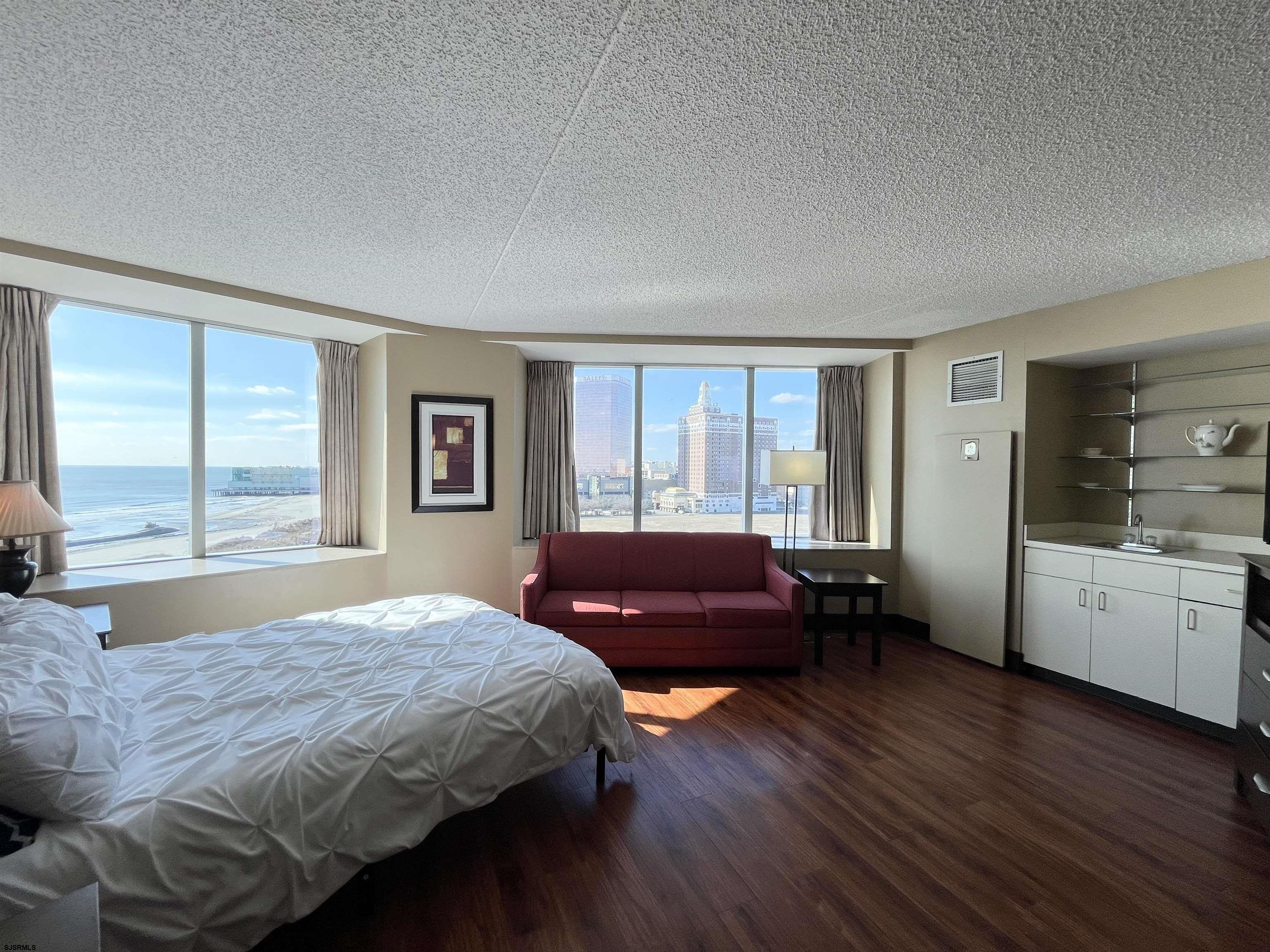 1515 Boardwalk, Unit 1110 Atlantic City, NJ 08401 - Photo 3 of 10