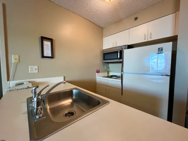 $149,000 | 1515 Boardwalk, Unit 1110, Atlantic City, NJ 08401