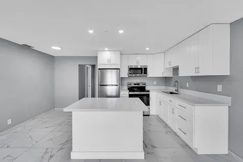 $759,000 | 4681-4685 Southwest 43rd Terrace, Fort Lauderdale, FL 33314