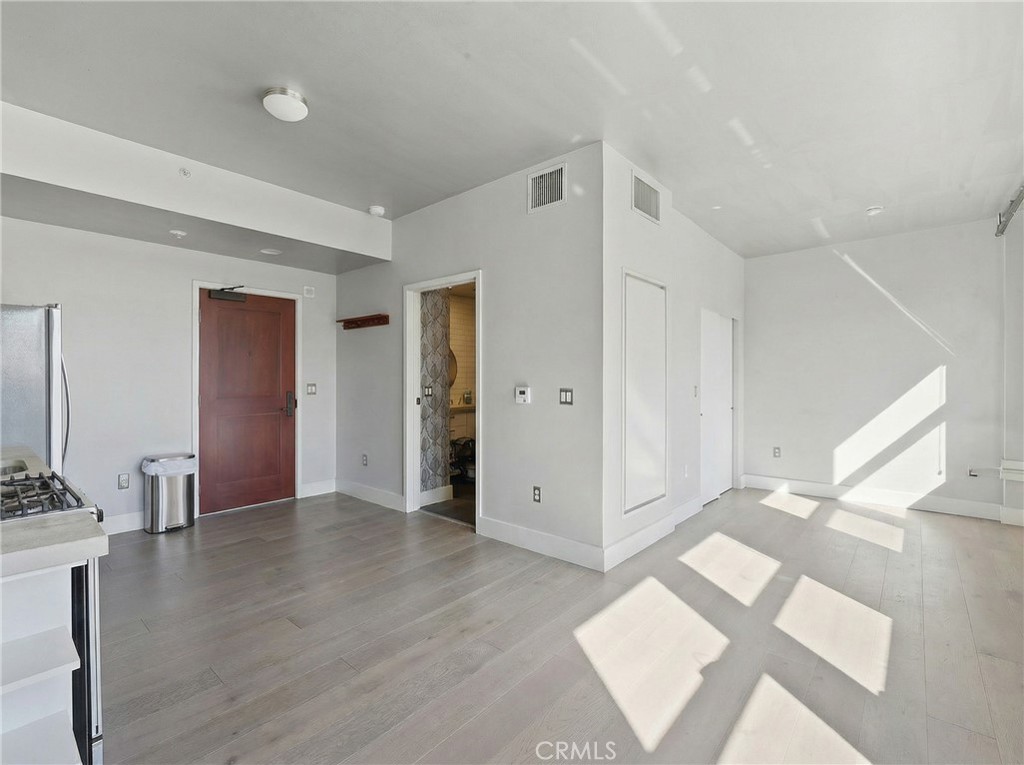 460 South Spring Street Los Angeles, CA 90013 - Photo 1 of 10 Gallery Image 1
