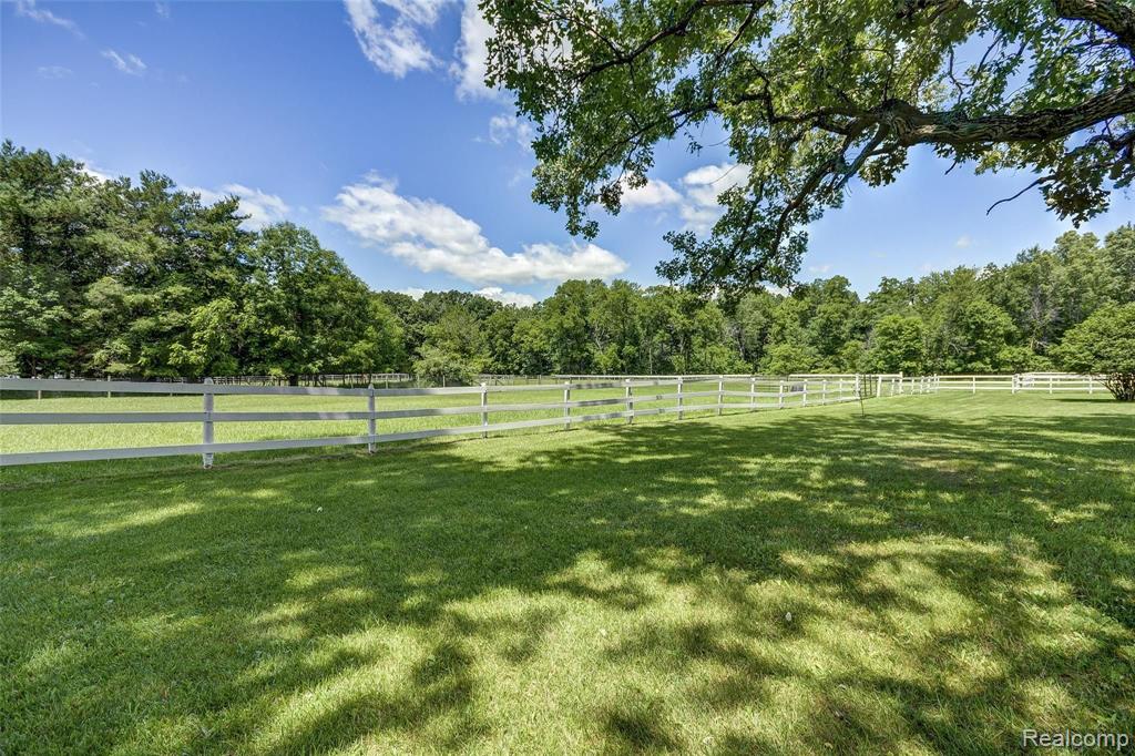 4408 Ellis Road Fowlerville, MI 48836 - Photo 66 of 72
