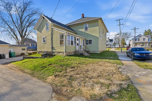 $230,000 | 803 Main Street, Lomira, WI 53048