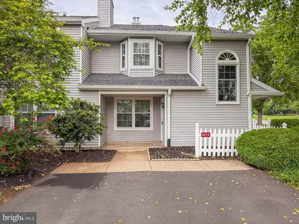 $364,900 | 601 Rose Hollow Drive, Unit A, Yardley, PA 19067