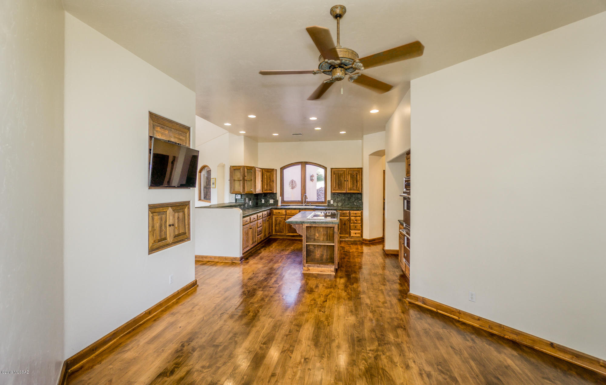 1052 Morning Star Drive Rio Rico, AZ 85648 - Photo 11 of 48 Gallery Image 11