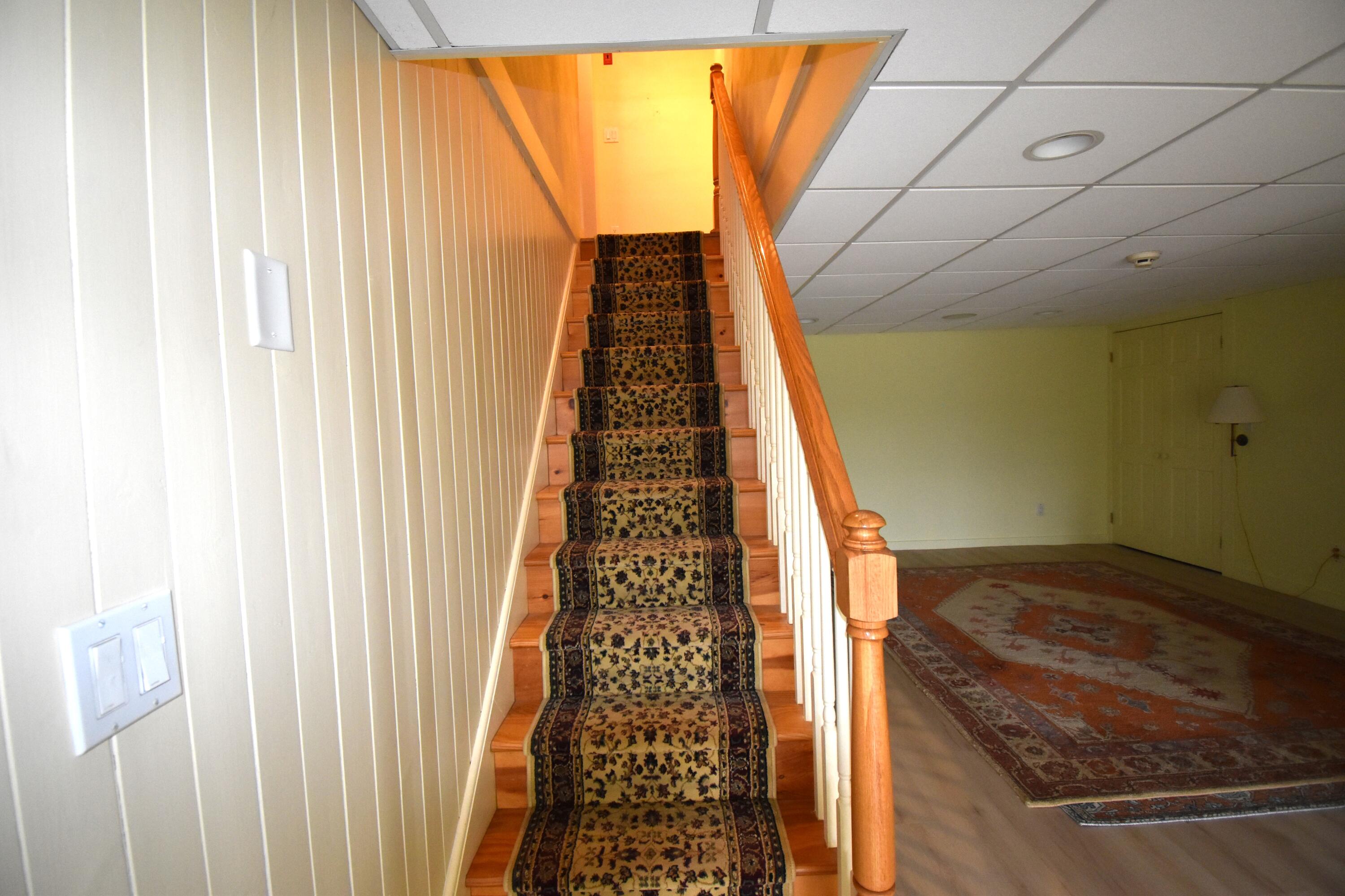 175 Forest Avenue Orono, ME 04473 - Photo 63 of 82 64