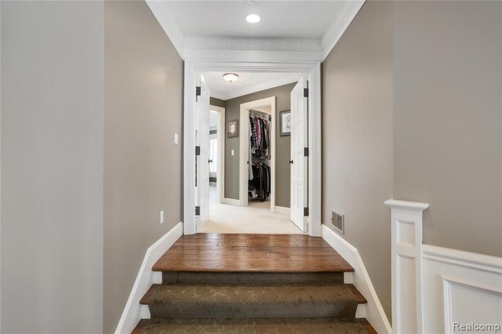 4676 Wind Ridge Court Rochester, MI 48306 - Photo 28 of 67