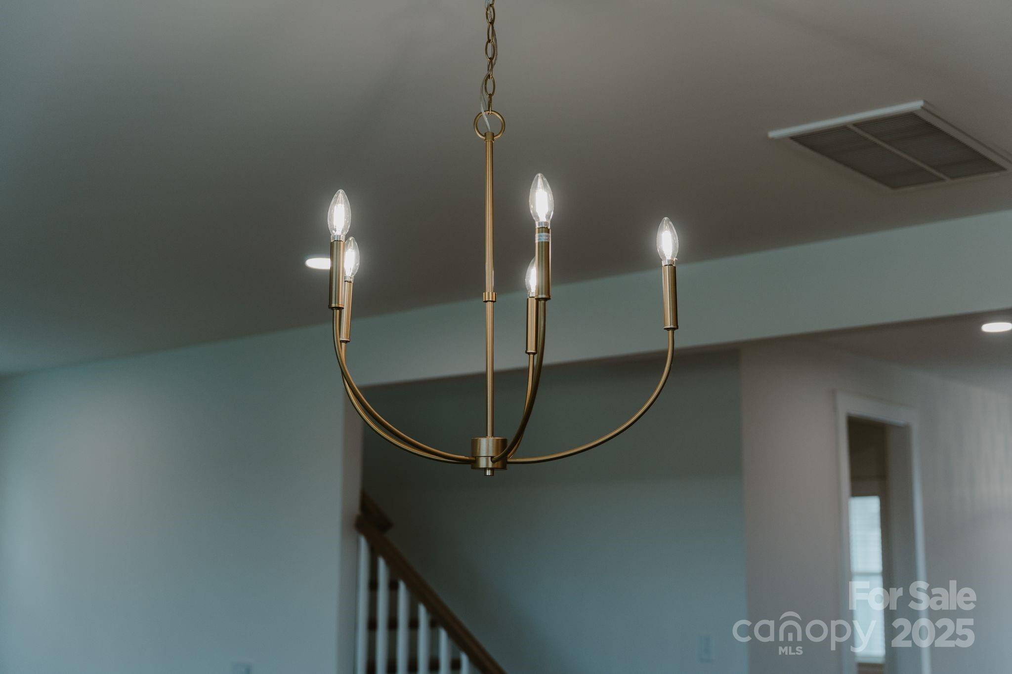 817 Garringer Place Charlotte, NC 28208 - Photo 10 of 33 a room with table and chairs