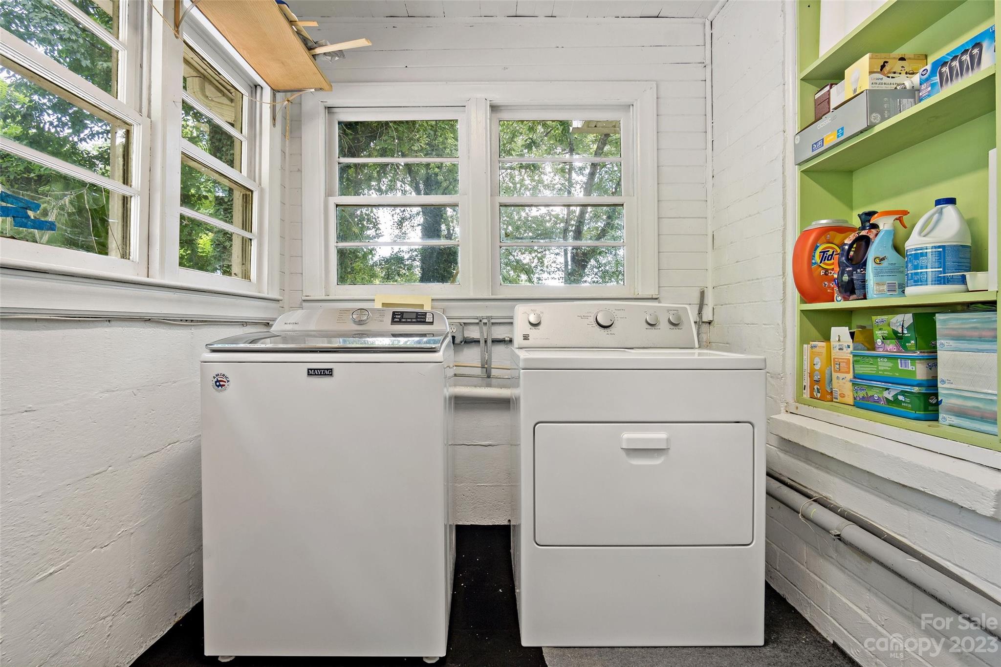 134 Spring Street Old Fort, NC 28762 - Photo 31 of 34 a utility room with dryer and washer