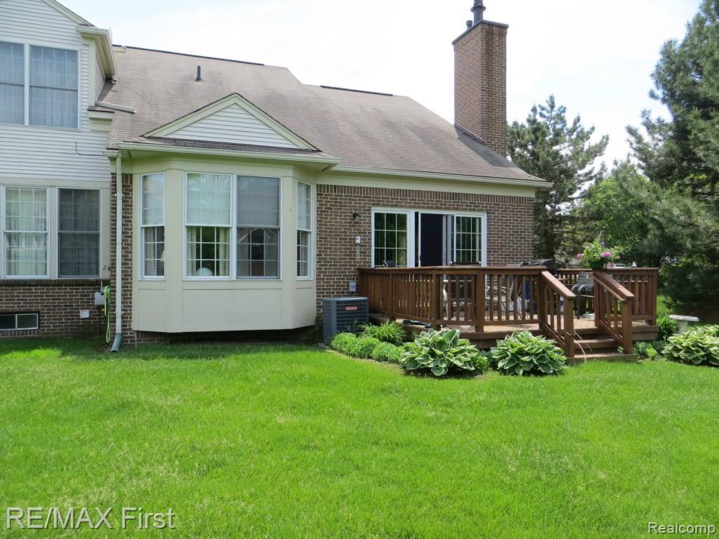 1341 Copper Circle, Unit 33 Rochester, MI 48306 - Photo 4 of 37 IMG_2508.jpg