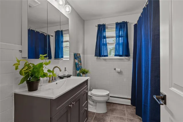 $410,000 | 109 Arlington Street, East Providence, RI 02914