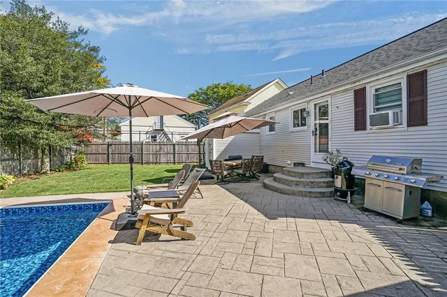 $410,000 | 109 Arlington Street, East Providence, RI 02914