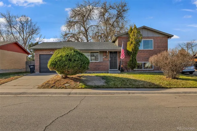 $2,750 | 5545 Elkhart Street, Denver, CO 80239