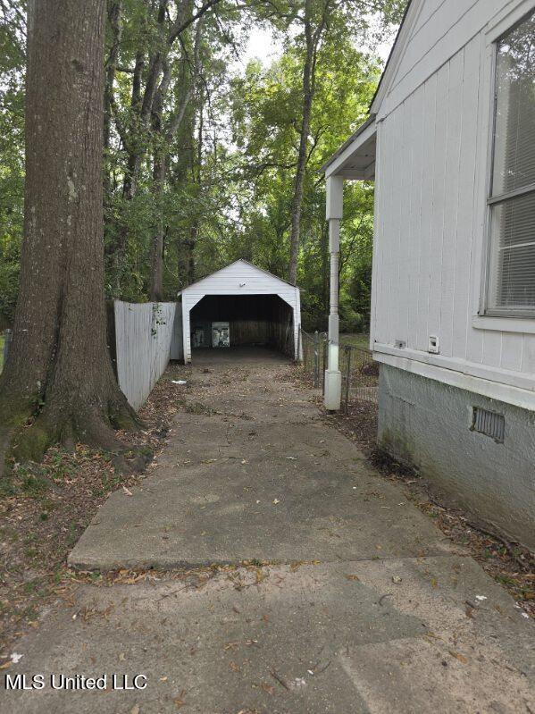 443 Meadowbrook Road Jackson, MS 39206 - Photo 19 of 20 Image20250919162757