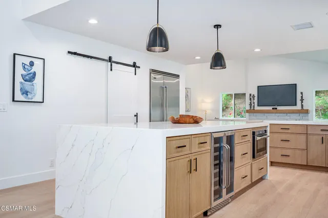 $2,099,000 | 674 Lautrec Court, Thousand Oaks, CA 91360