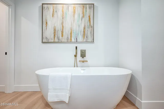 $2,099,000 | 674 Lautrec Court, Thousand Oaks, CA 91360