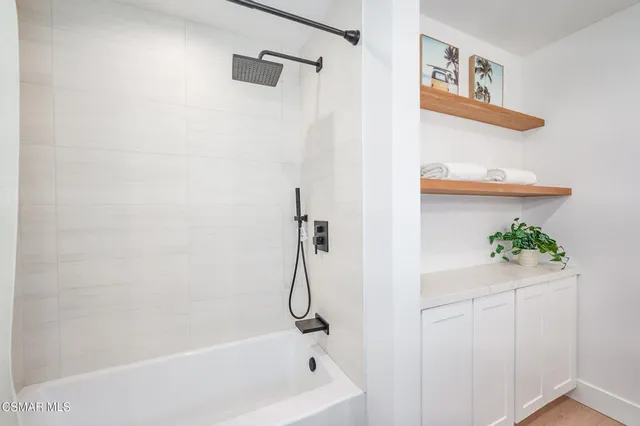 $2,099,000 | 674 Lautrec Court, Thousand Oaks, CA 91360