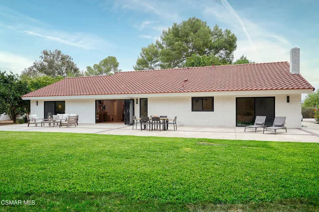 $2,099,000 | 674 Lautrec Court, Thousand Oaks, CA 91360